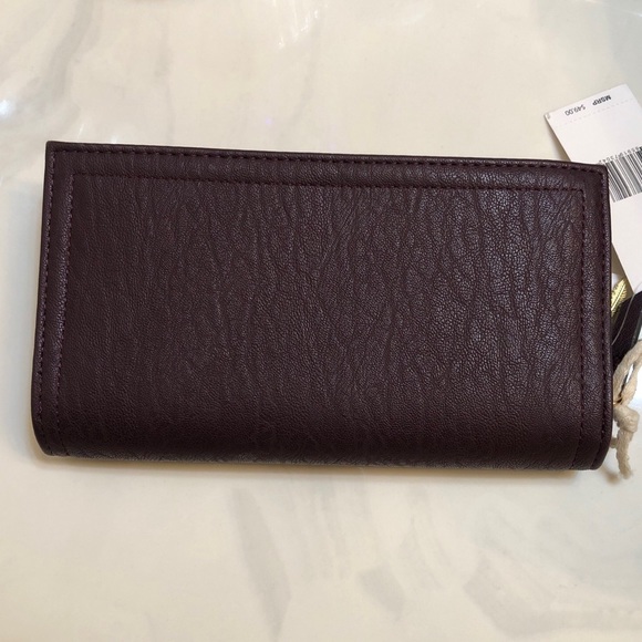 Jessica Simpson Large Fiona Faux Leather Wallet Color Mulberry NWT - Picture 13 of 13